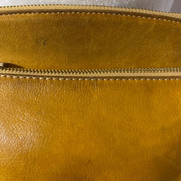 Divina Firenze mustard yellow leather crossbody bag - Picture 11 of 14